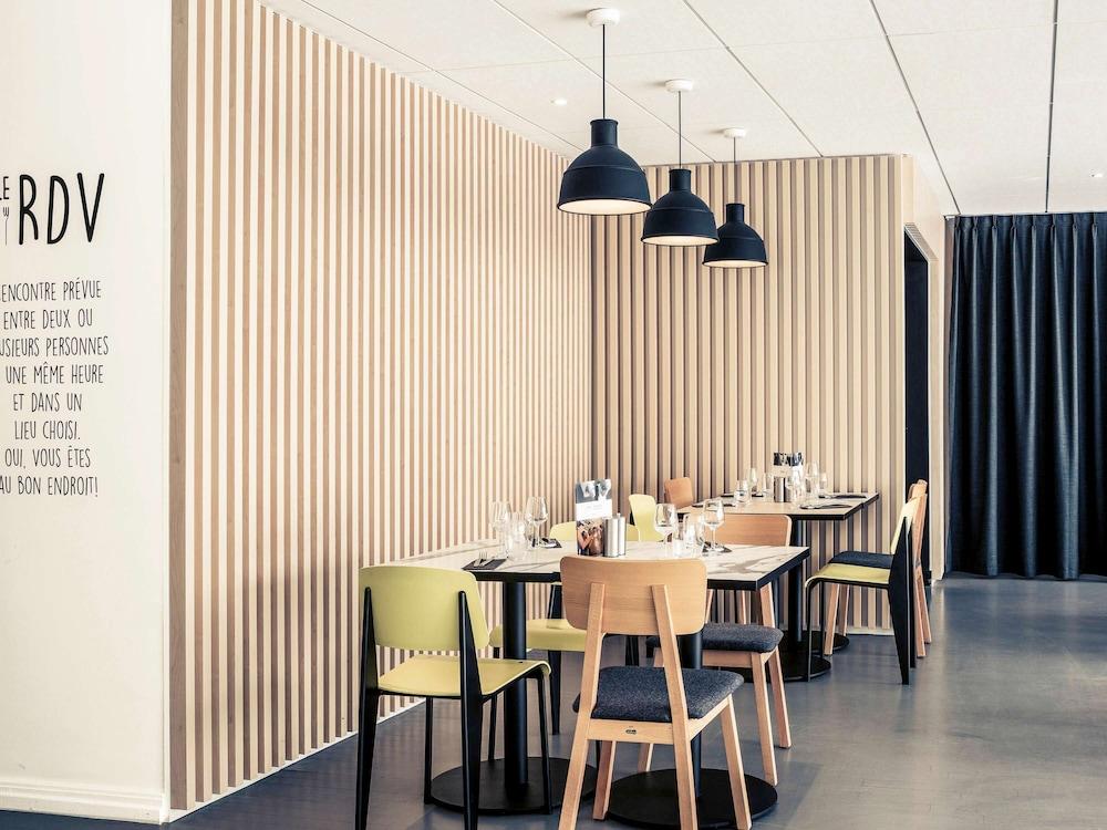 restaurant-cafeteria