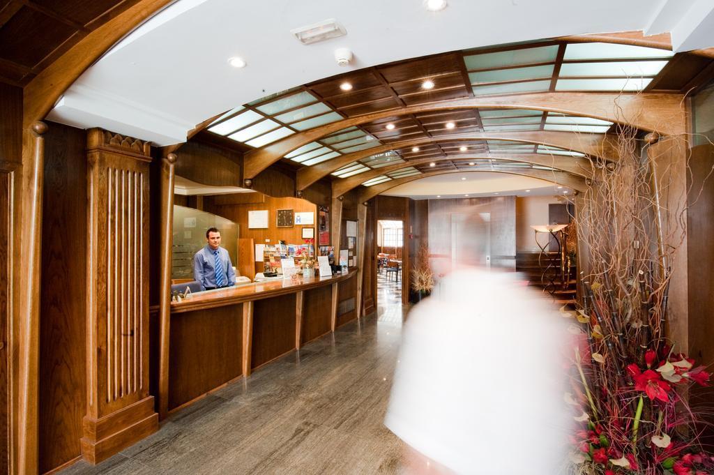 lobby