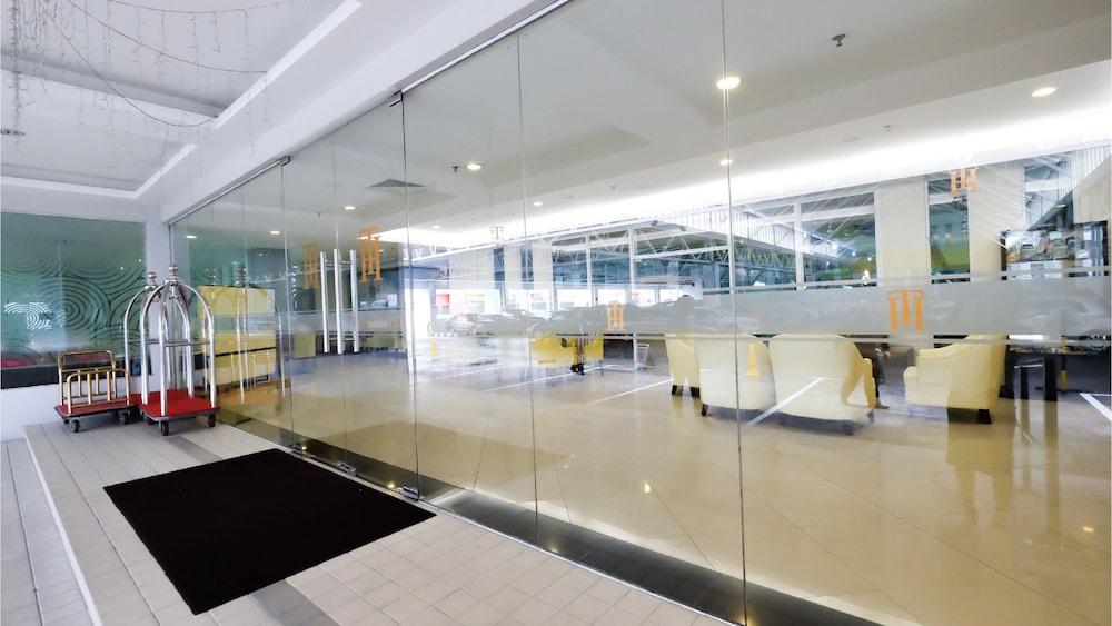 lobby