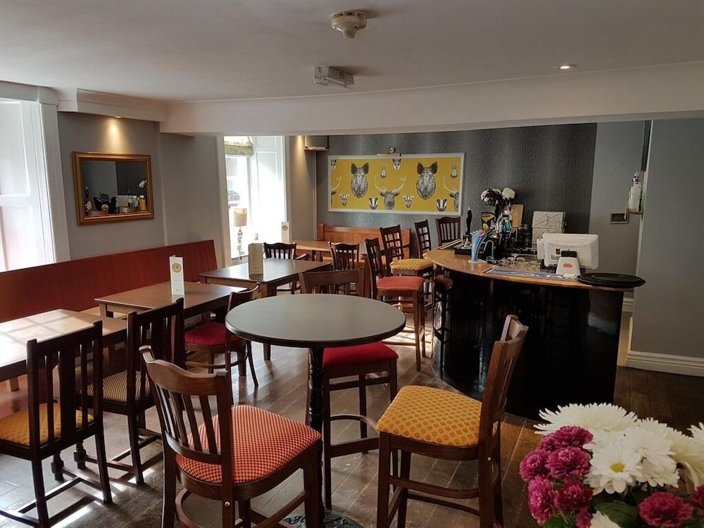 restaurant-cafeteria