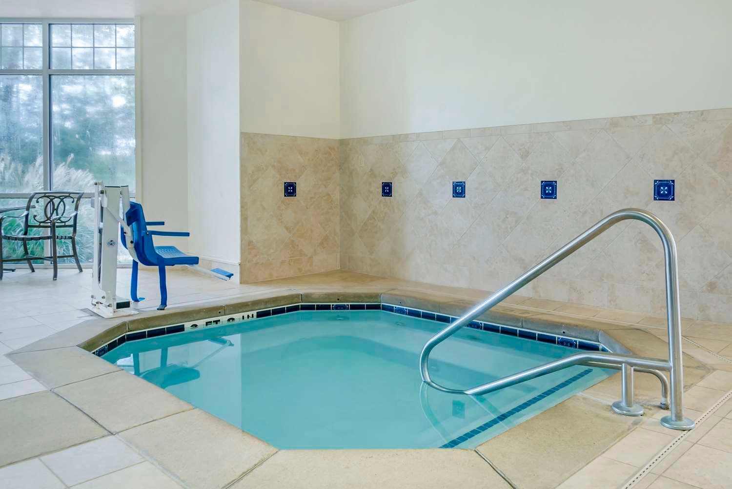 swimming pool spa