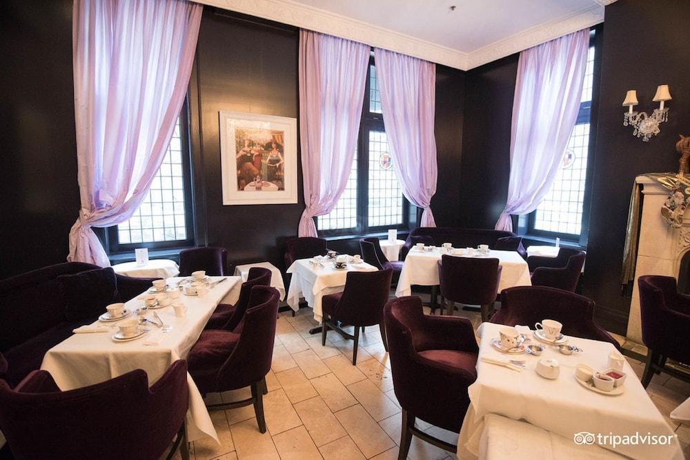restaurant-cafeteria