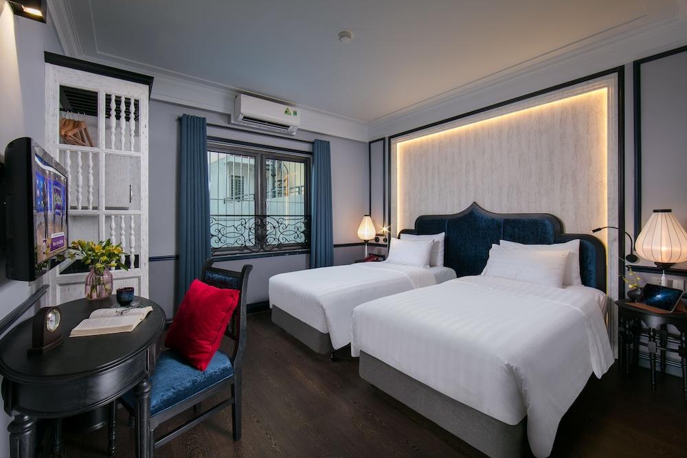 rooms