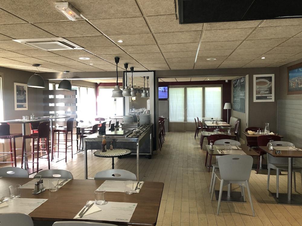 restaurant-cafeteria
