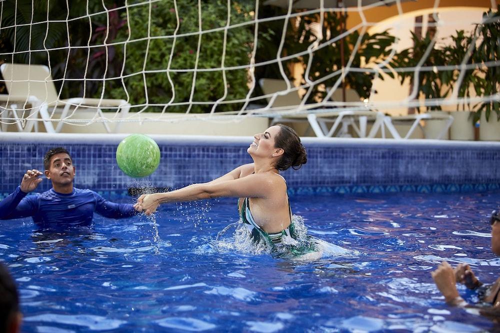 swimming pool spa