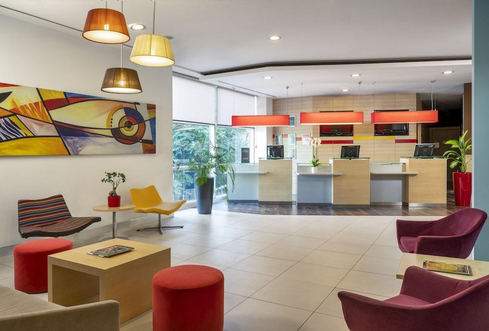 lobby