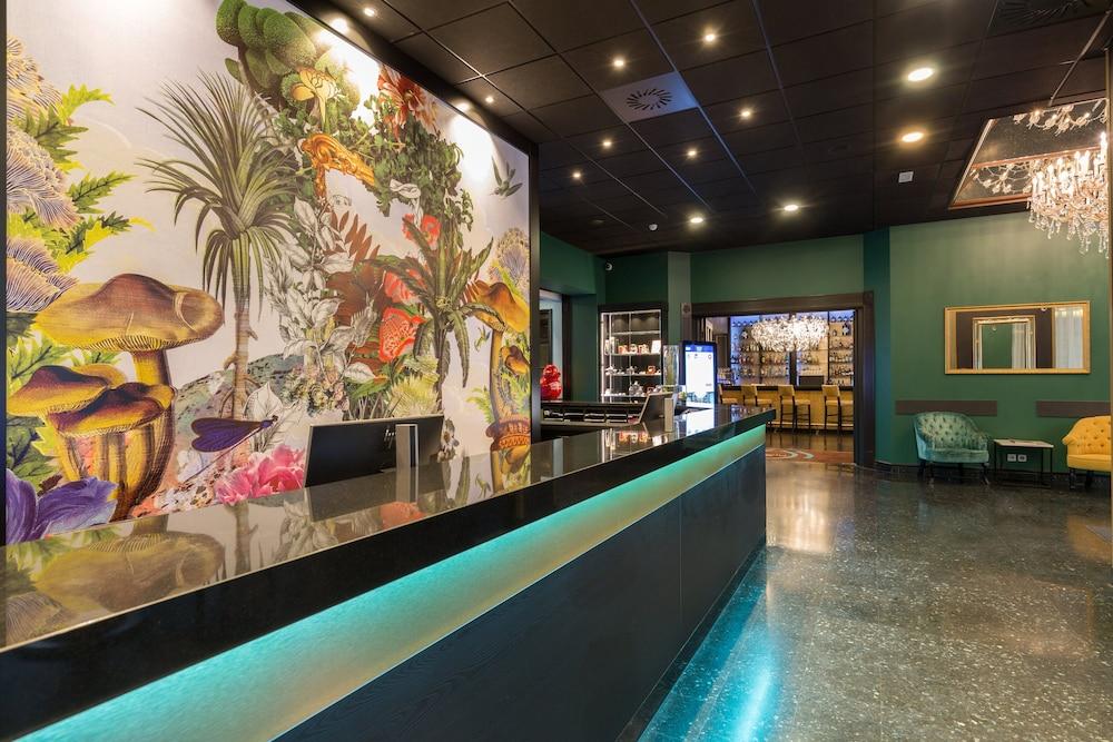 lobby