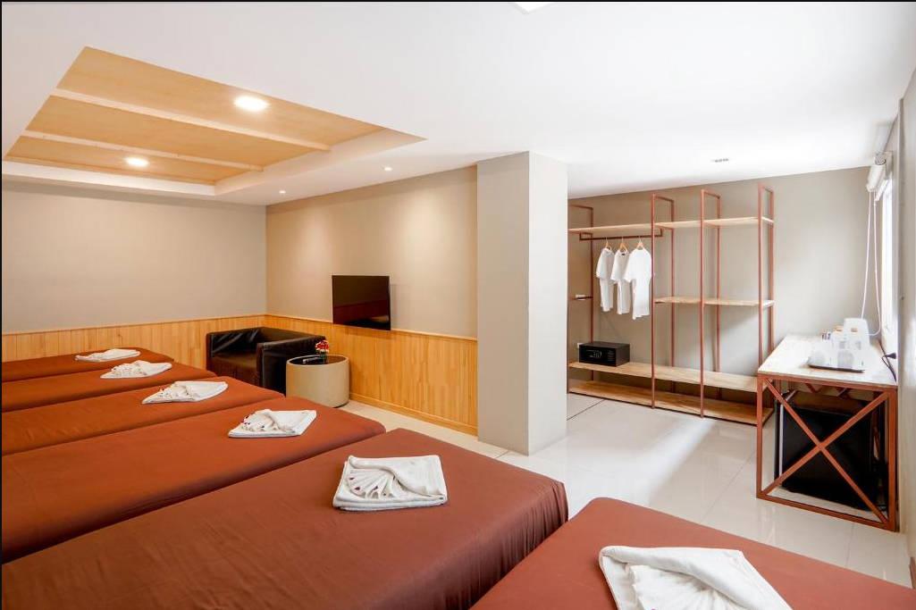 rooms