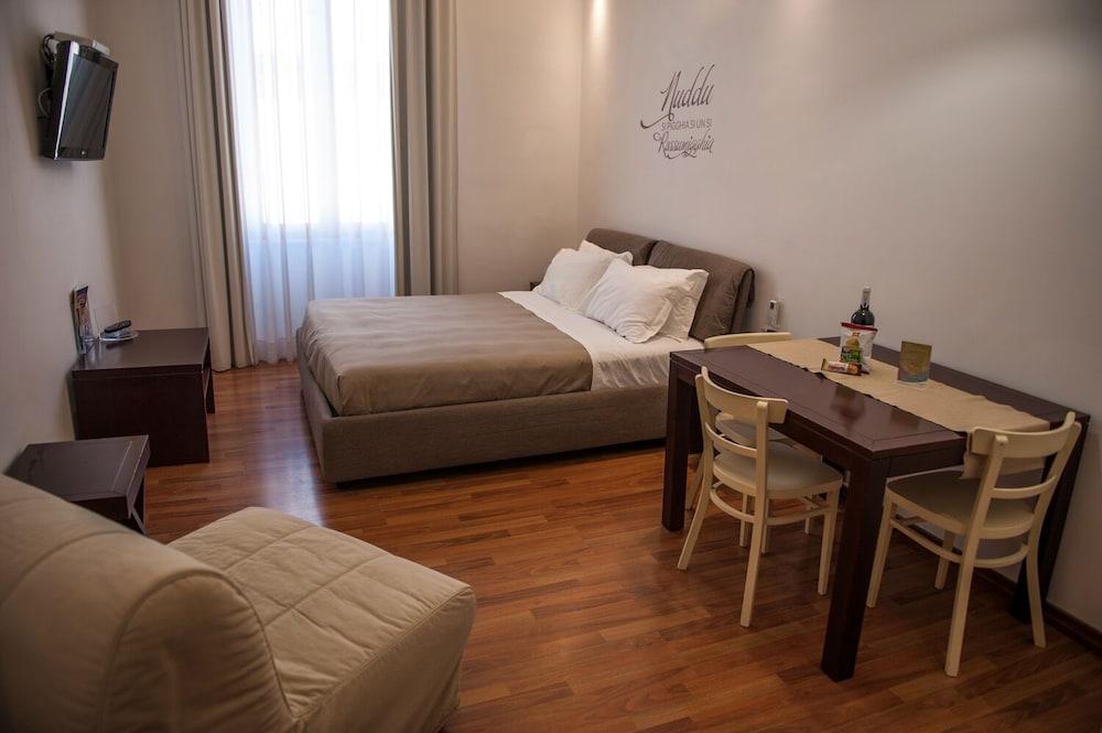 rooms