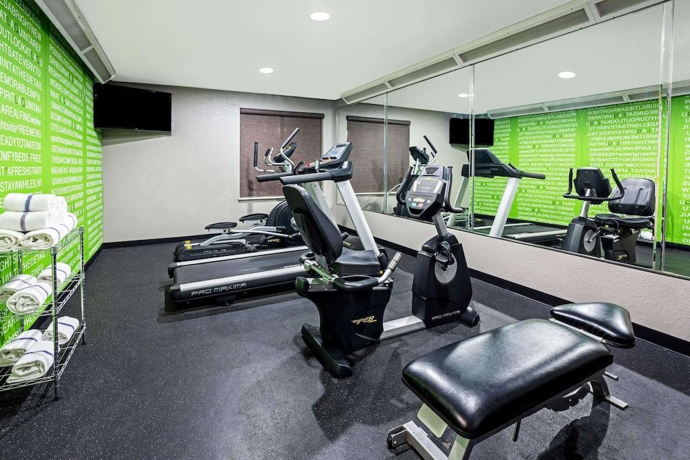 sport_facililities