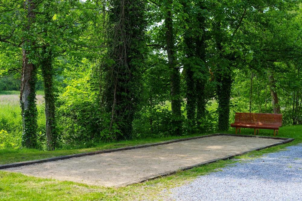 surroundings