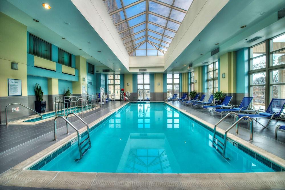 swimming pool spa