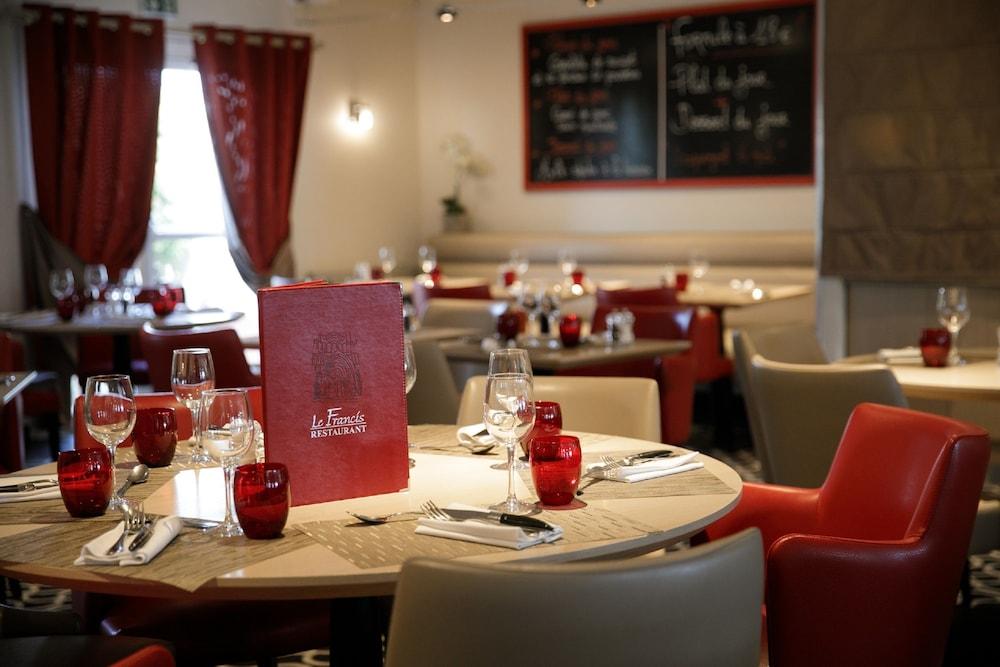 restaurant cafeteria