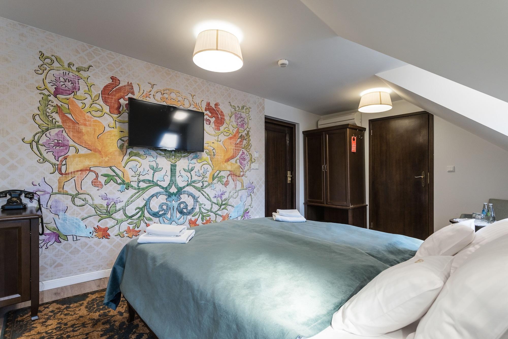 rooms