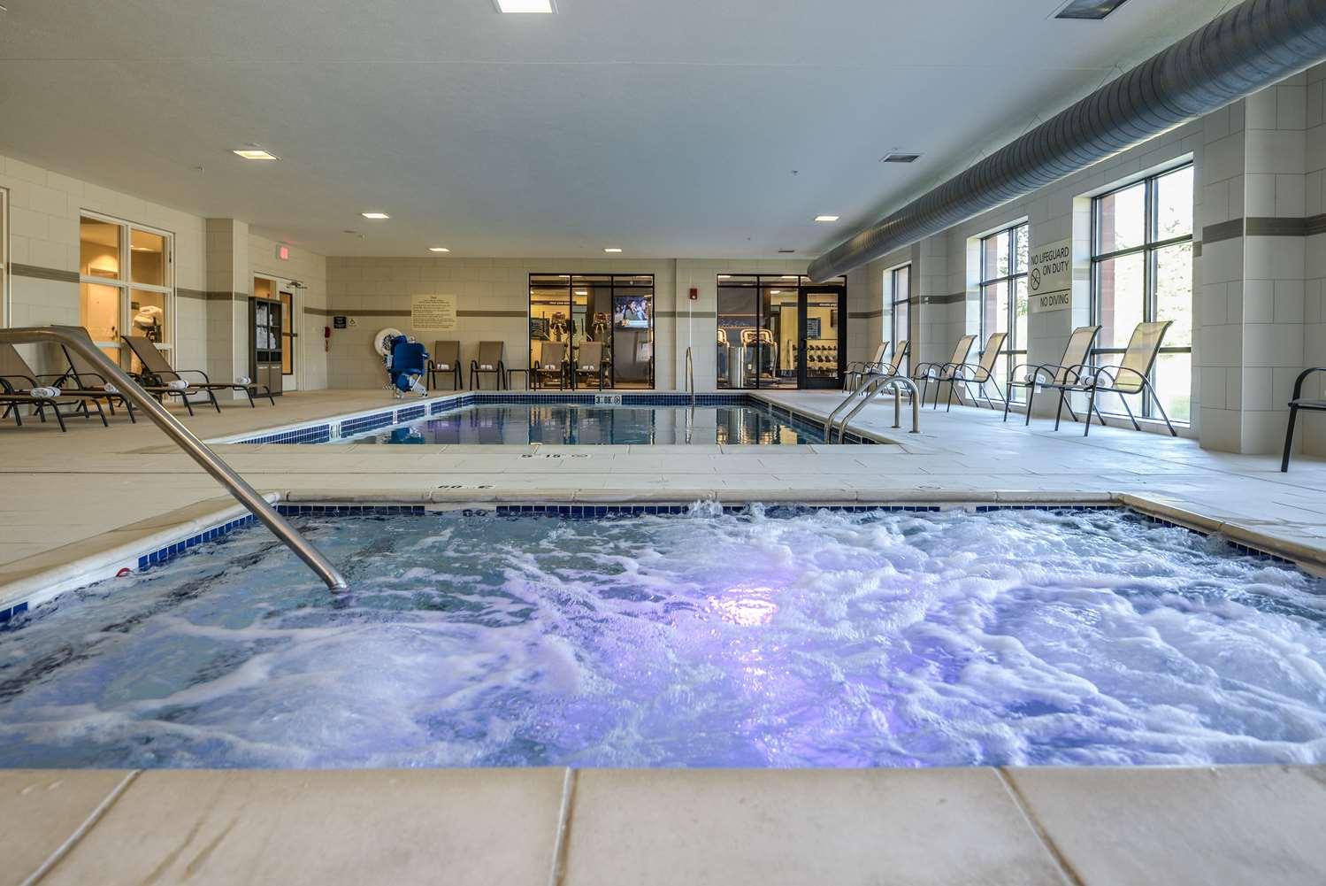 swimming pool spa