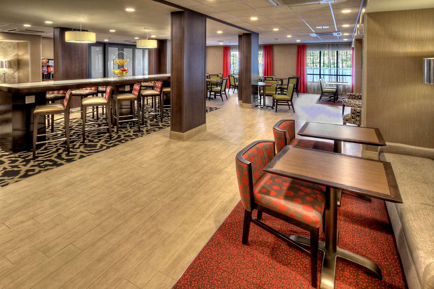 restaurant cafeteria