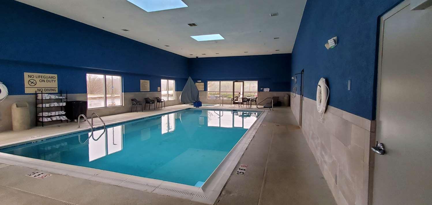 swimming pool spa