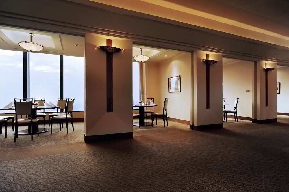 restaurant-cafeteria