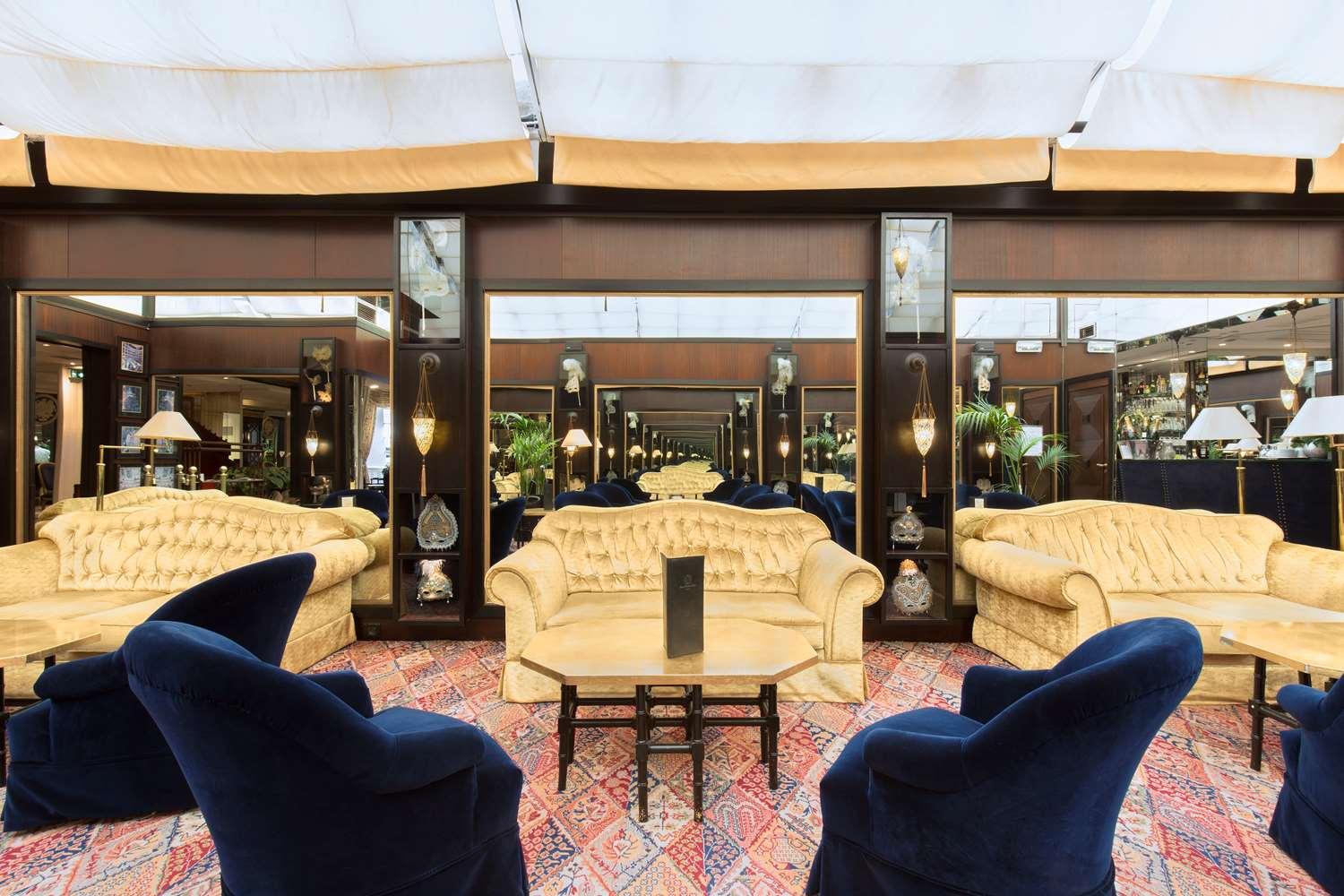 lounge