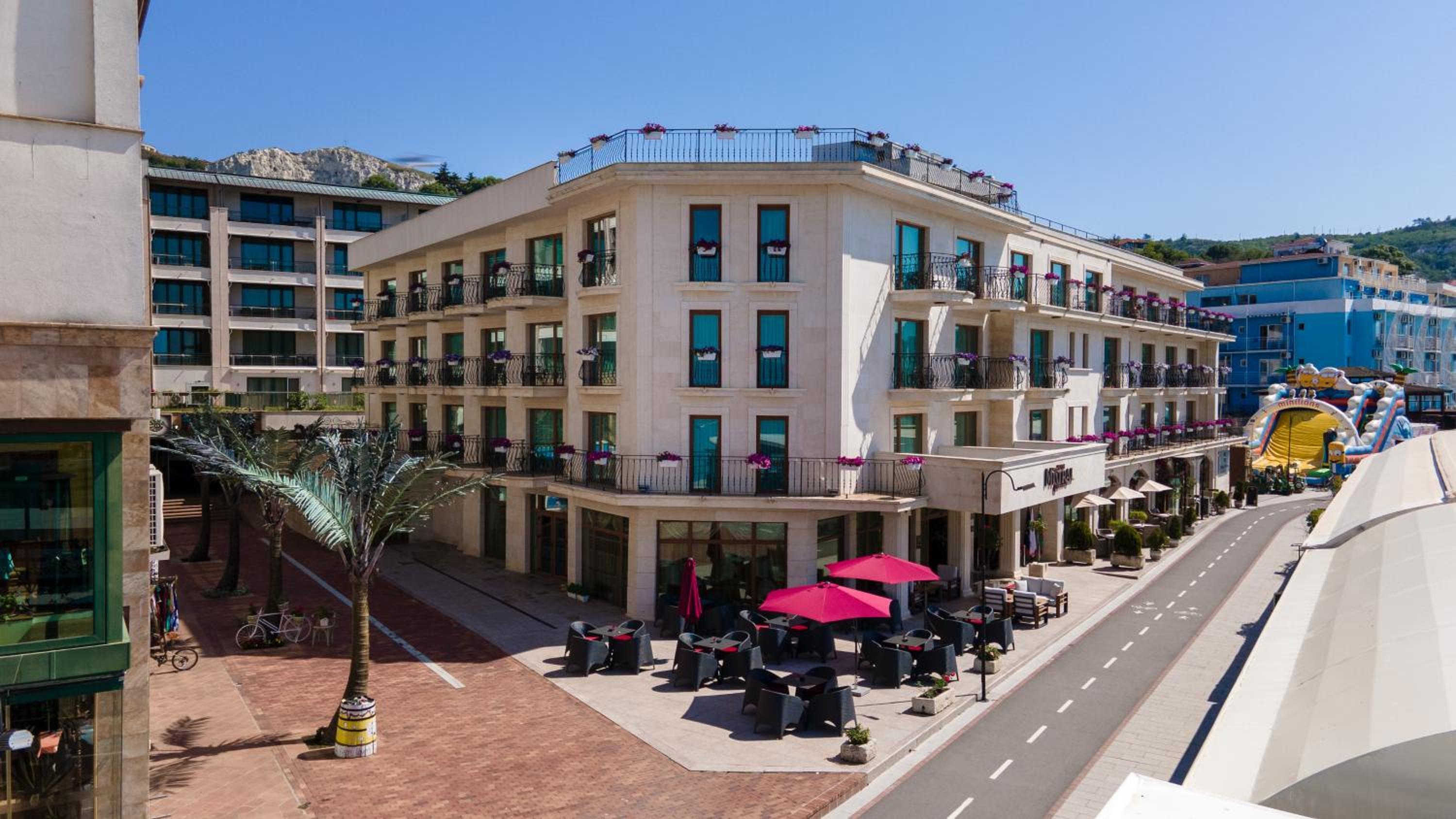 hotel