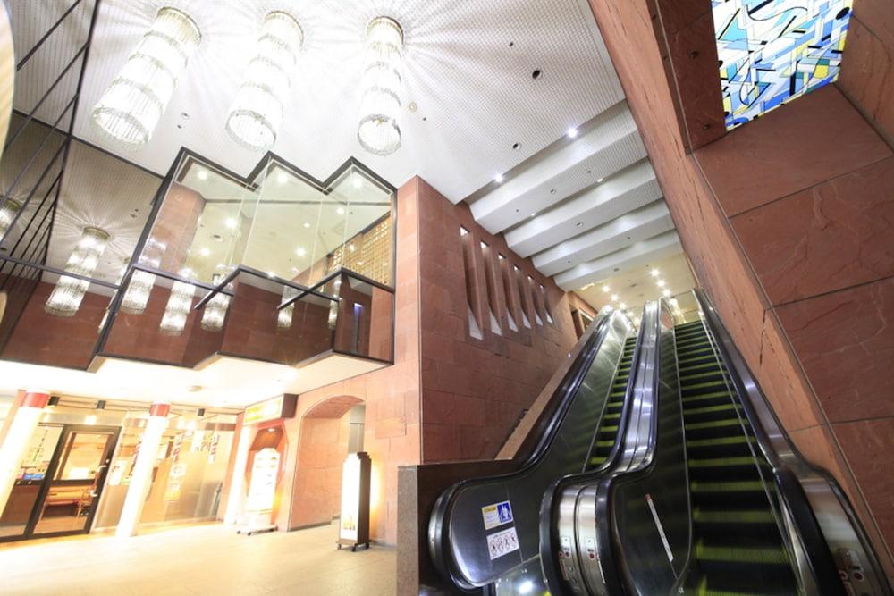 lobby