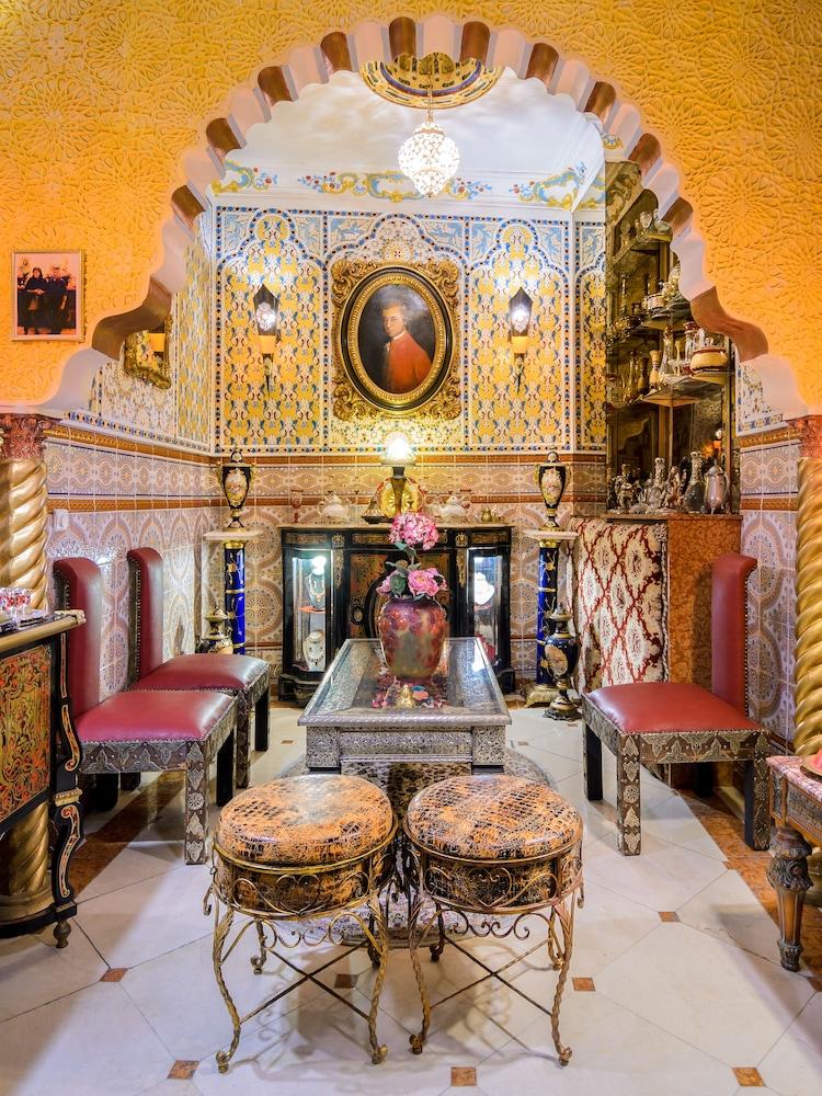 restaurant-cafeteria