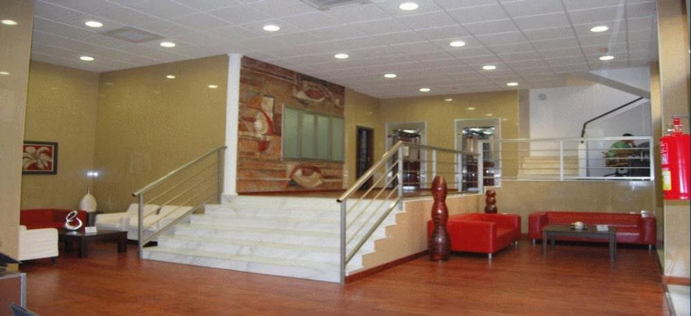 lobby