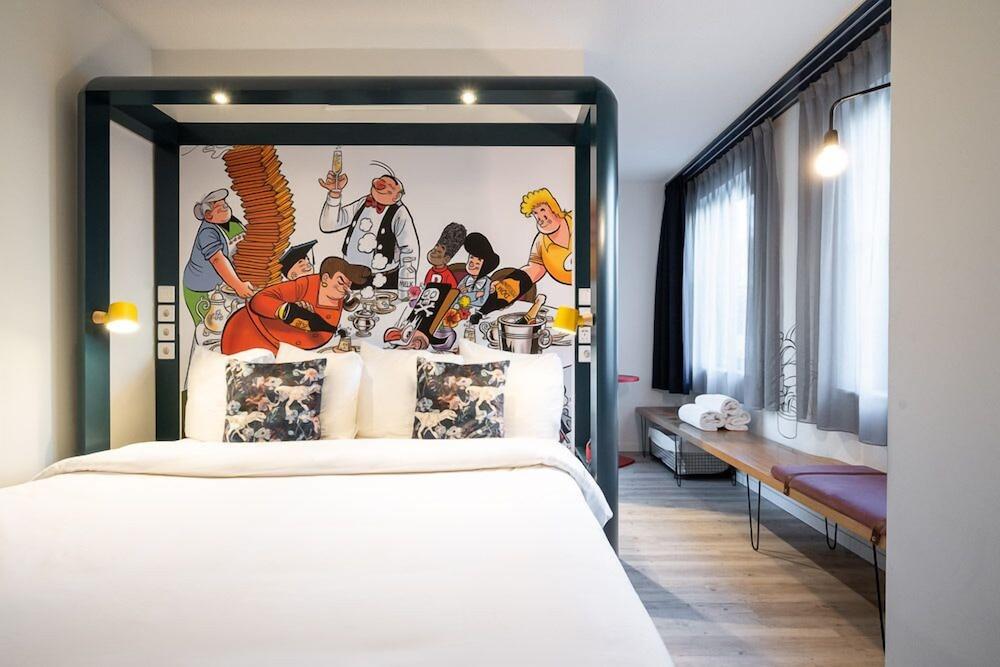rooms