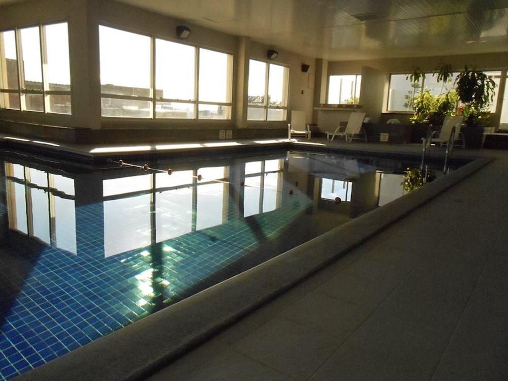 swimming pool spa