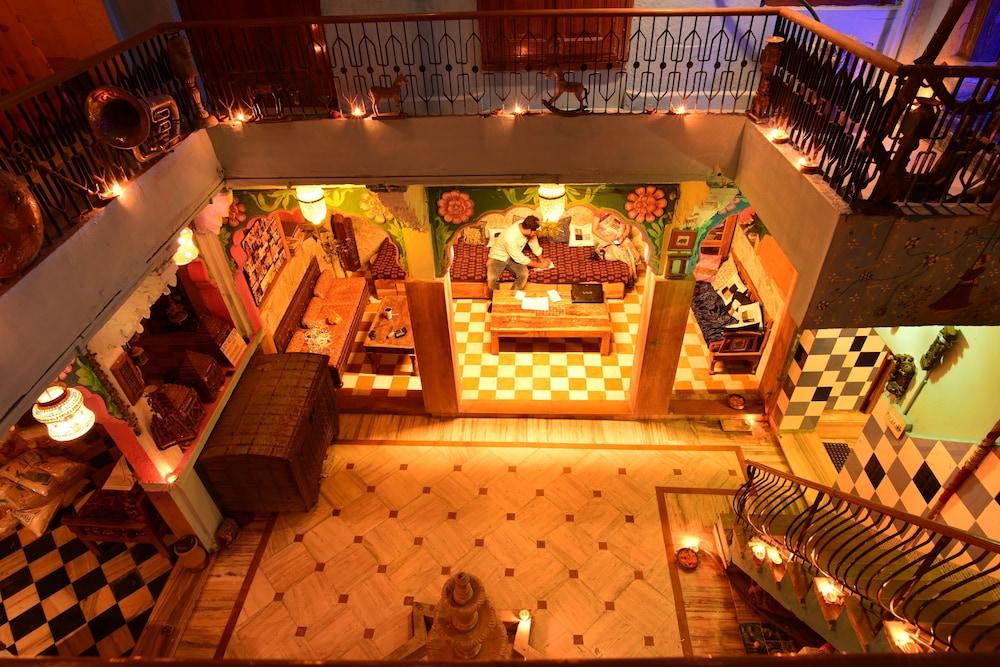 hotel