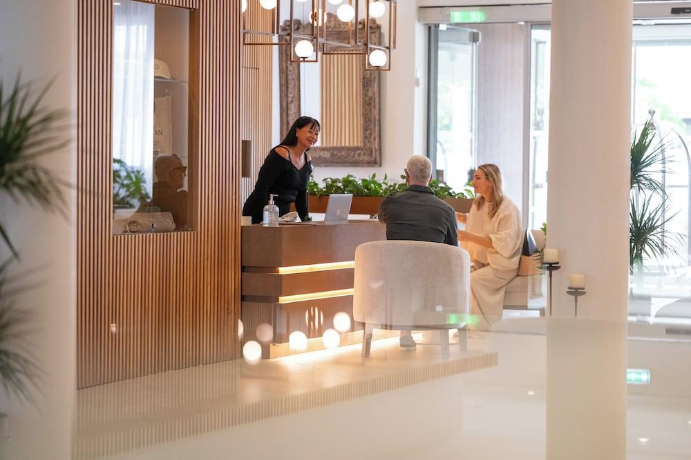 lobby