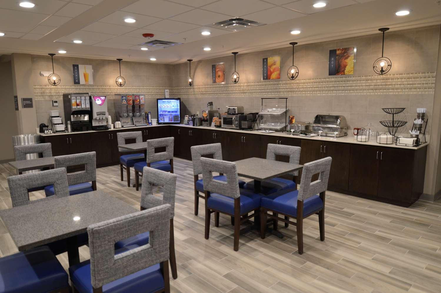 restaurant cafeteria