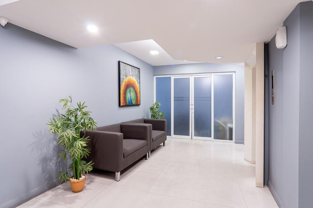 lobby