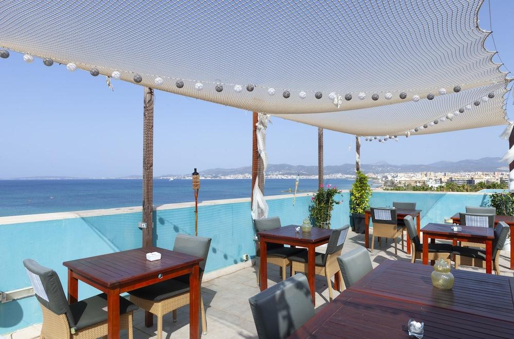restaurant-cafeteria