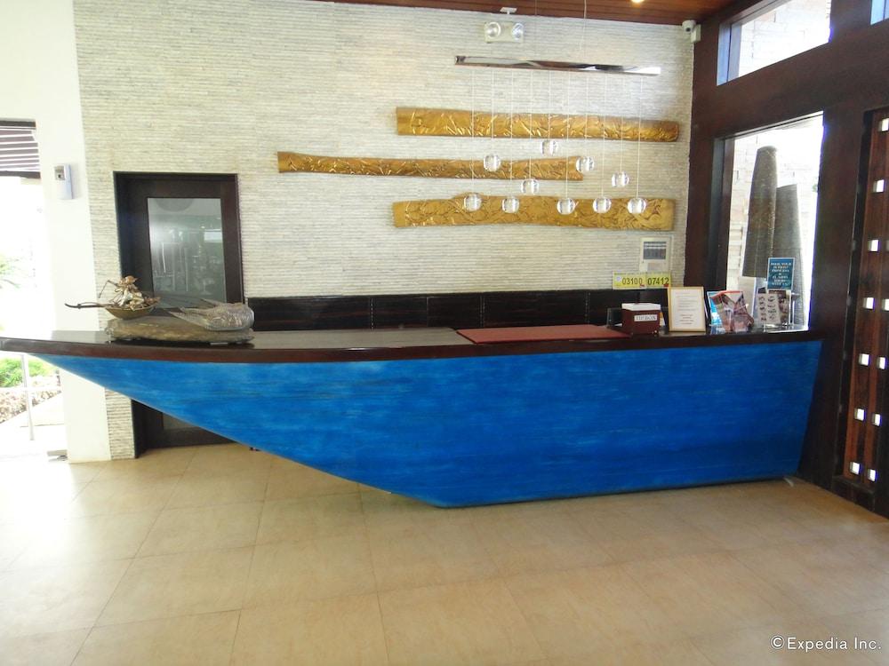 lobby