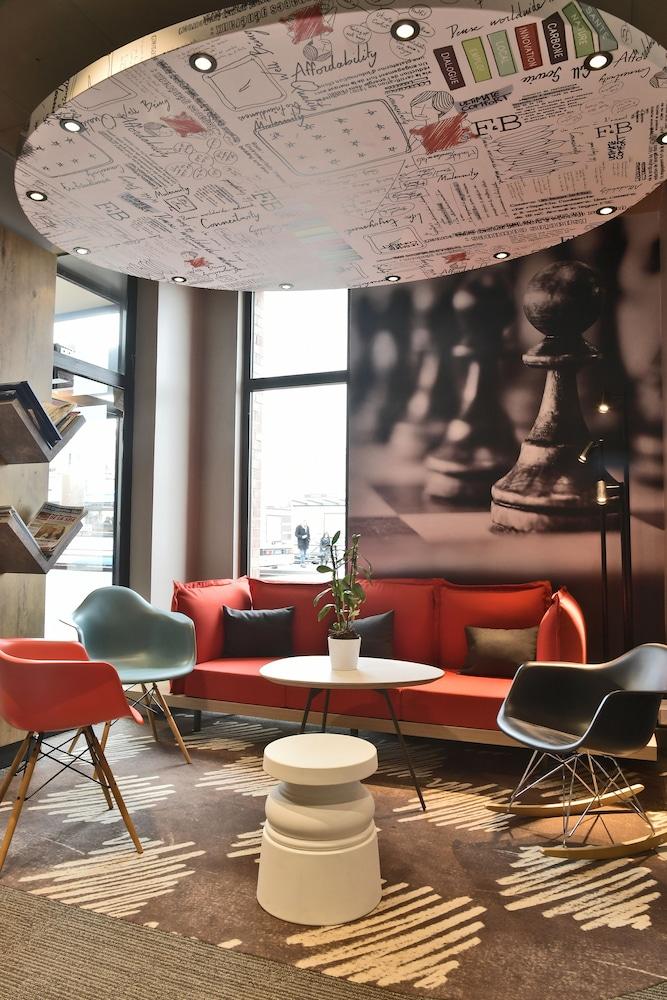 lounge