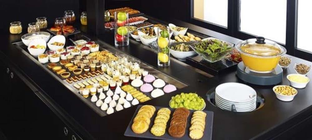 restaurant-cafeteria