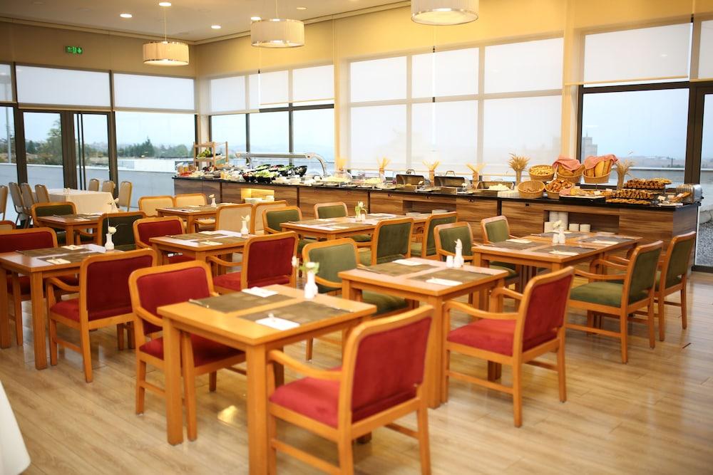 restaurant-cafeteria