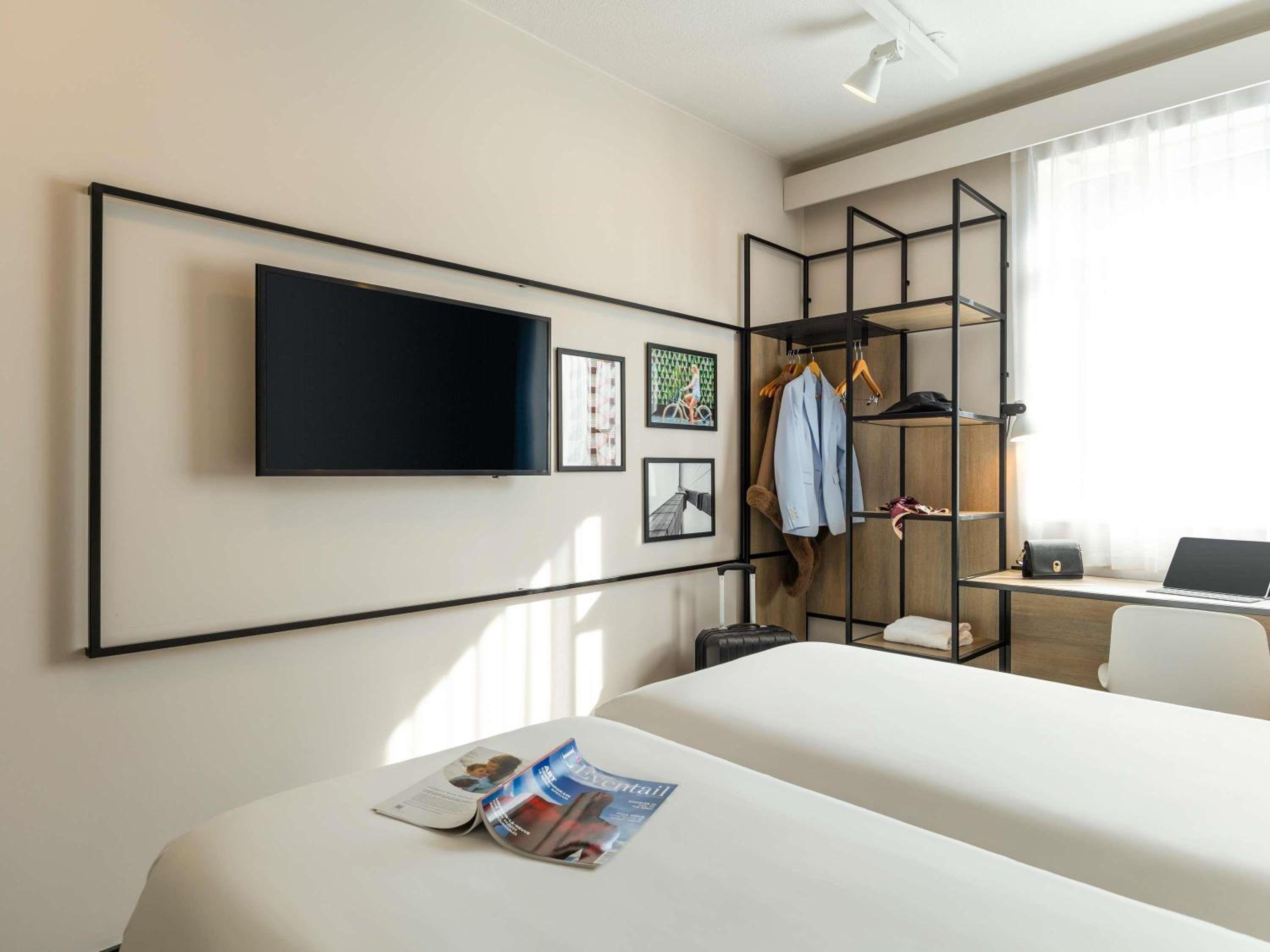 rooms