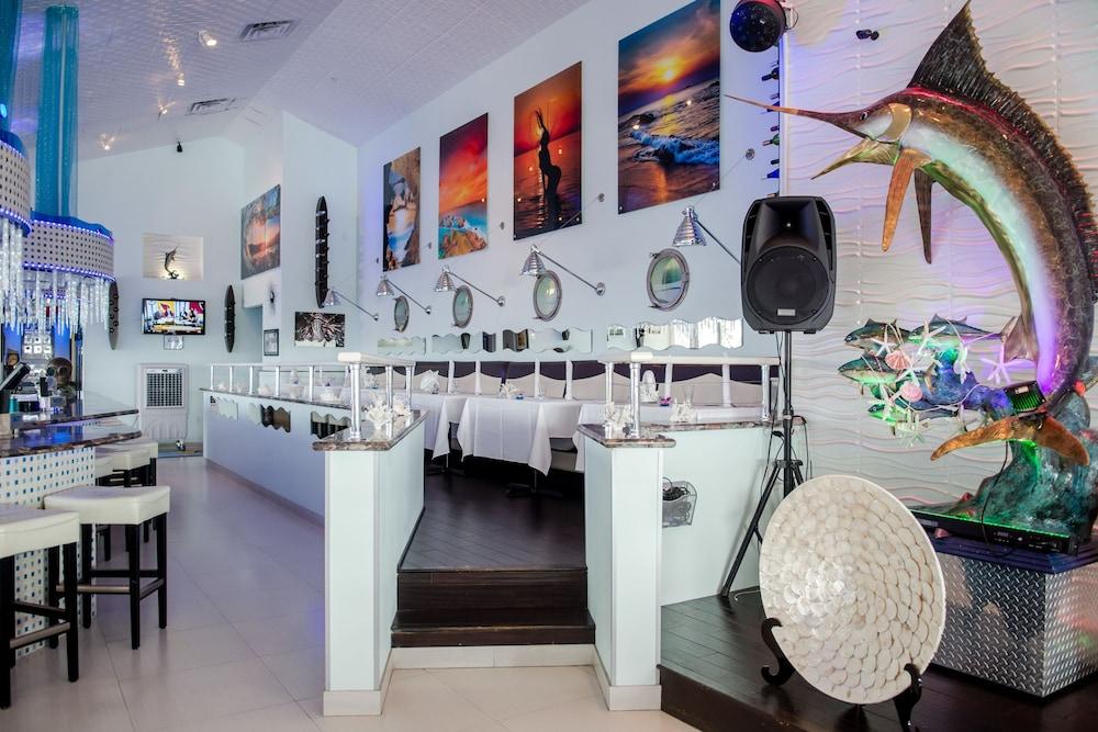 restaurant-cafeteria