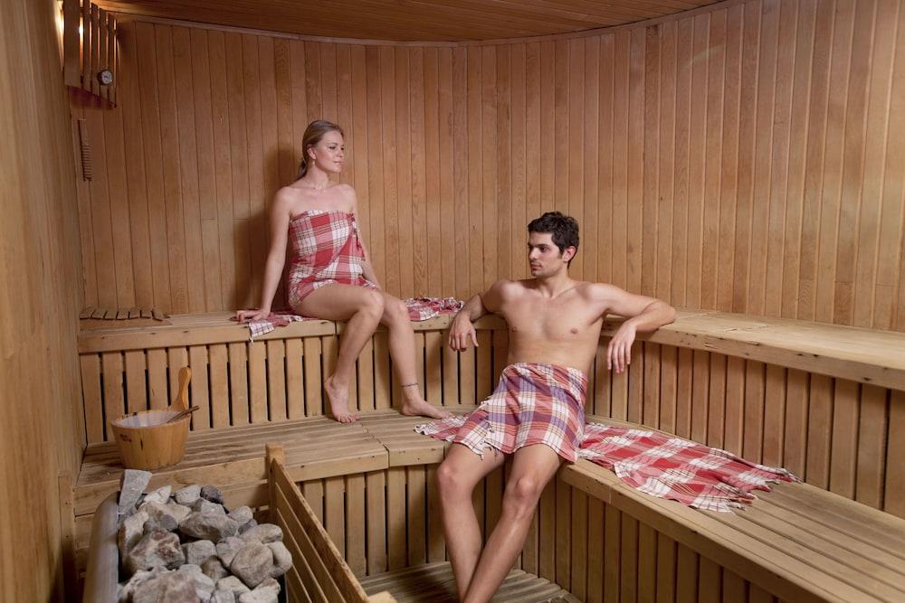 swimming pool spa