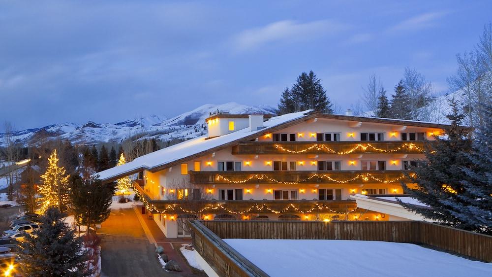 hotel