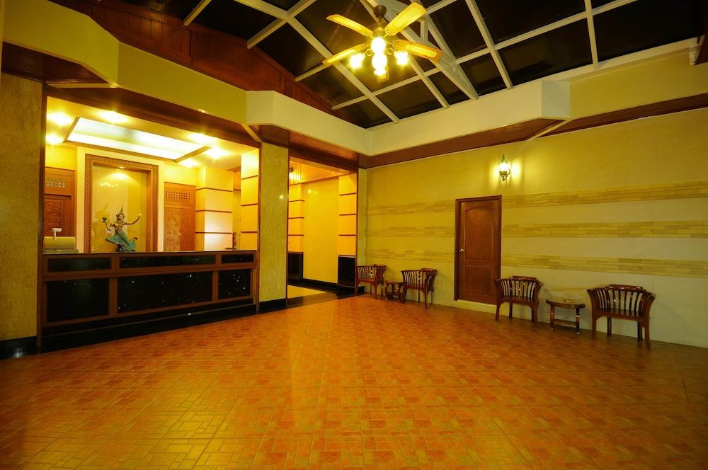 lobby