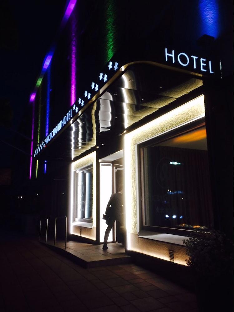 hotel