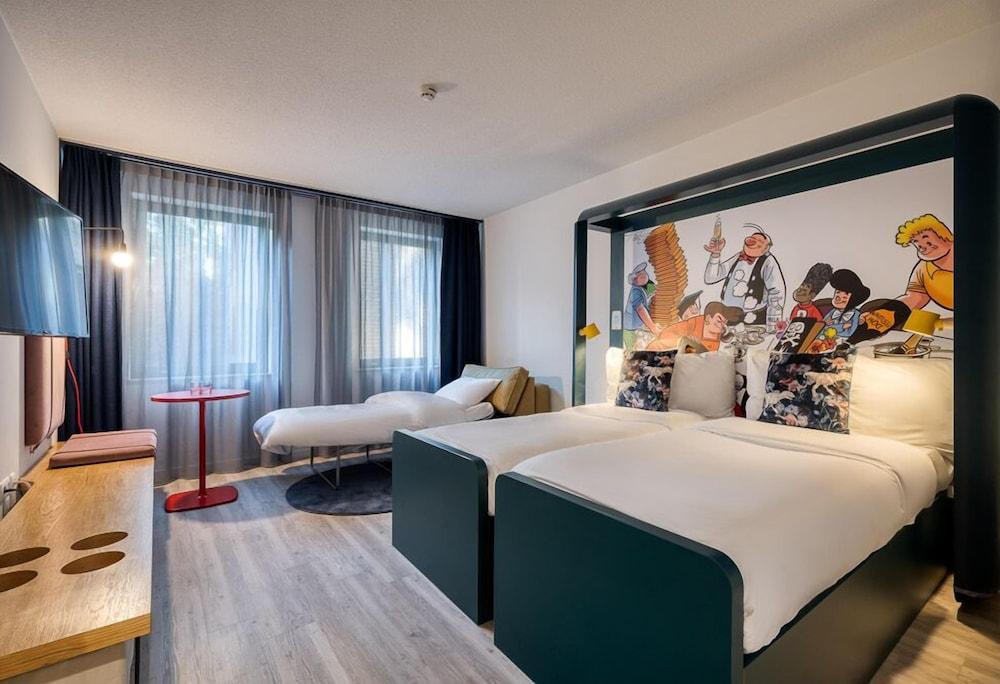 rooms