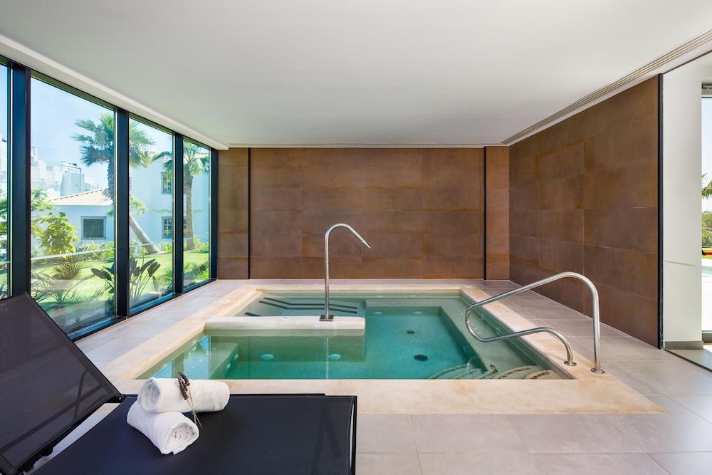 swimming pool spa