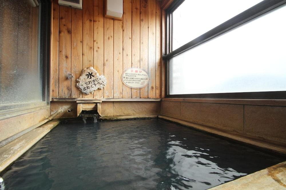 swimming pool spa