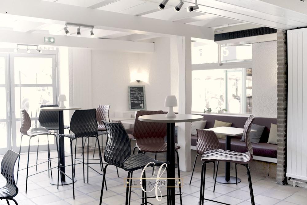 restaurant-cafeteria