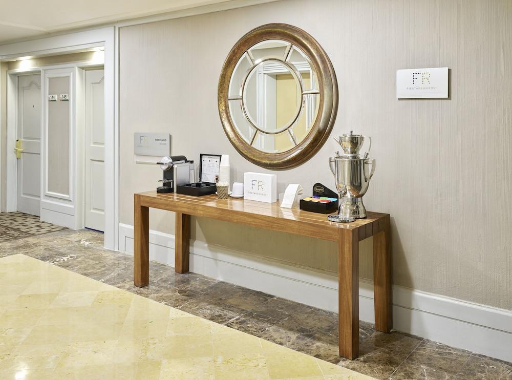 lobby