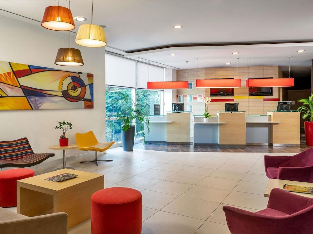 lobby